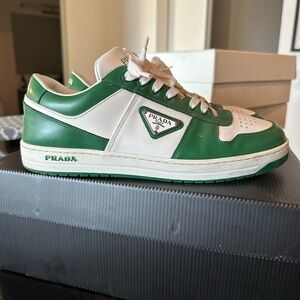 Prada Downtown sneaker sz 8.5 Green/White